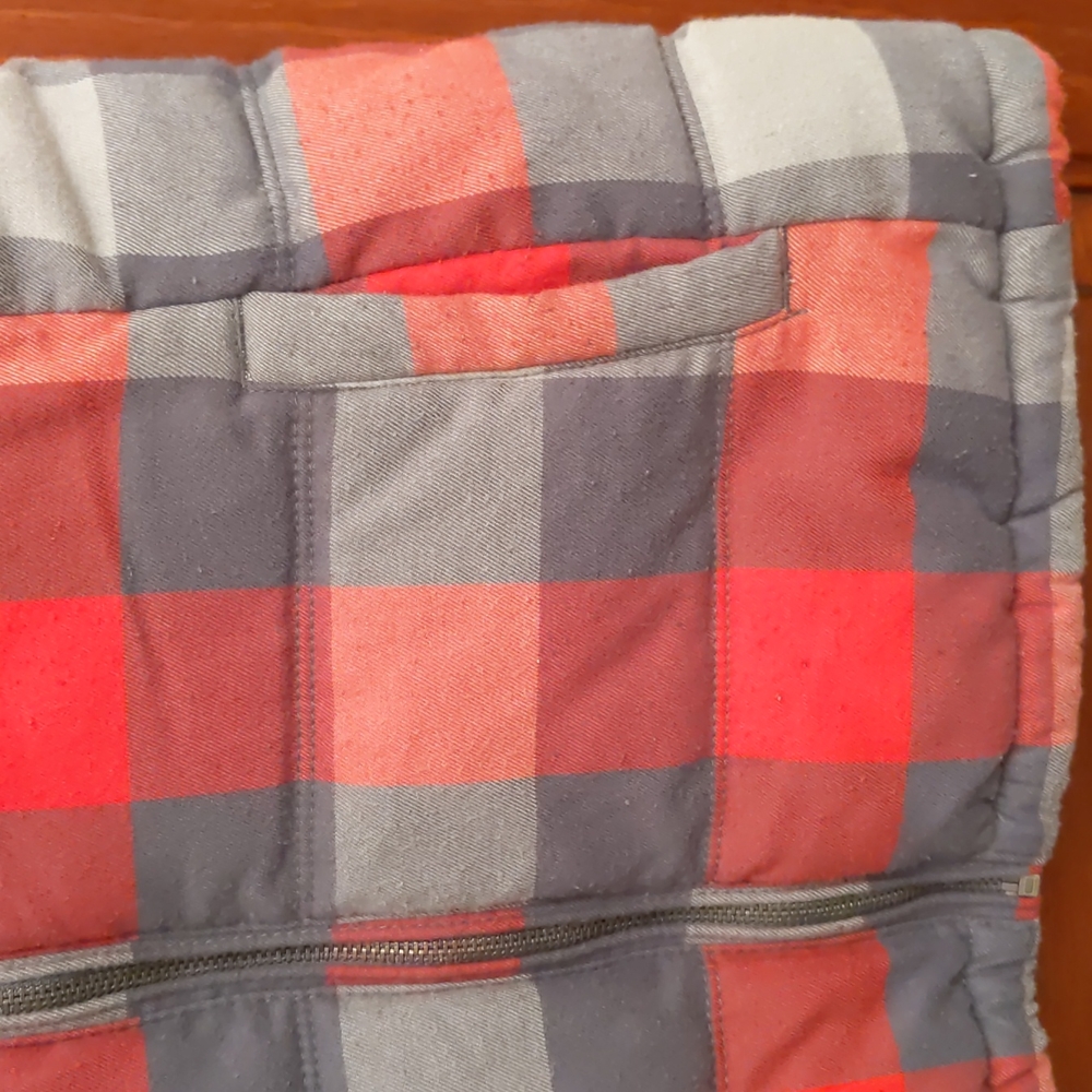 Old Navy Women's Small Plaid Puffer Vest - Picture 2 of 5